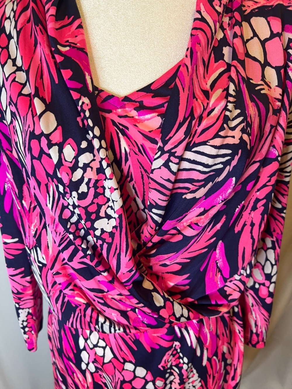 Lilly Pulitzer Hot Pink and Navy Printed Long-Sleeve Dress - Picture 4 of 13